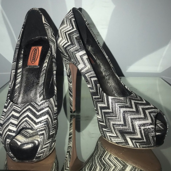 COPY - Missoni platform high heels like new 39 8 8.5 zag